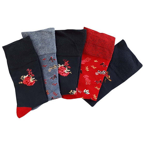  Ladies Pack Of 5 Socks In A Blue Floral Gift Box