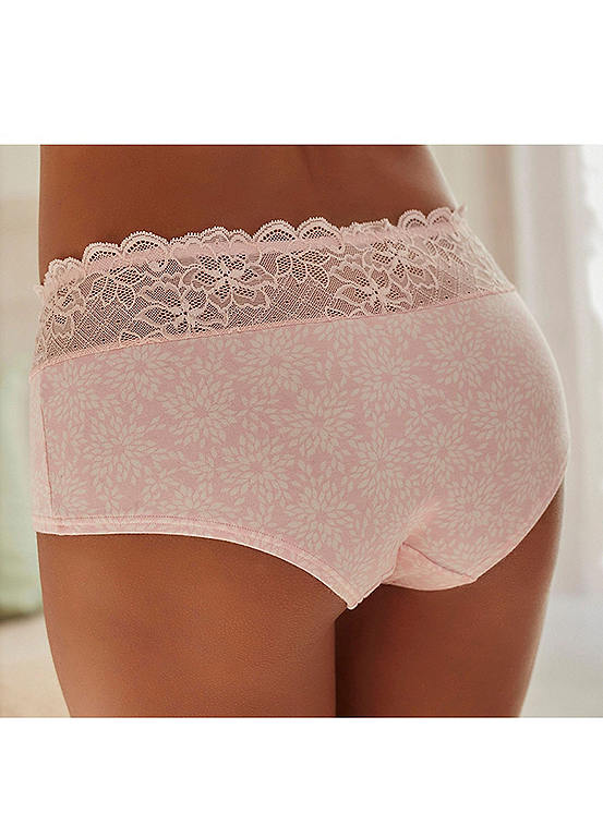  Nuance Lace Short Briefs