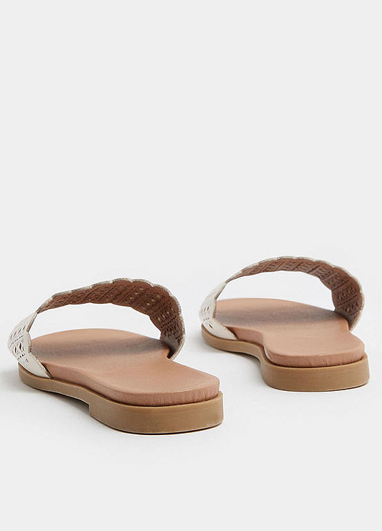  Totes Toasties Pair Of Ladies Novelty Fox Supersoft Socks
